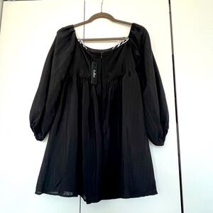 Black short babydoll dress, balloon sleeves - never worn tags on, size L